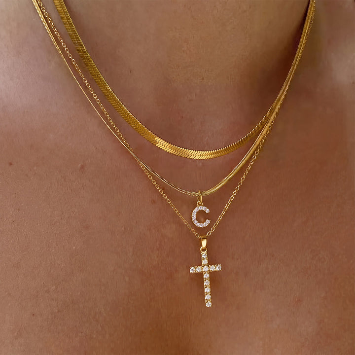 Christianartworkshop Collana con croce iniziale a strati di cristalli scintillanti: simbolo di grazia divina personale. - C - image 4