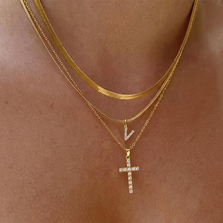 Christianartworkshop Collana con croce iniziale a strati di cristalli scintillanti: simbolo di grazia divina personale. - V - image 23