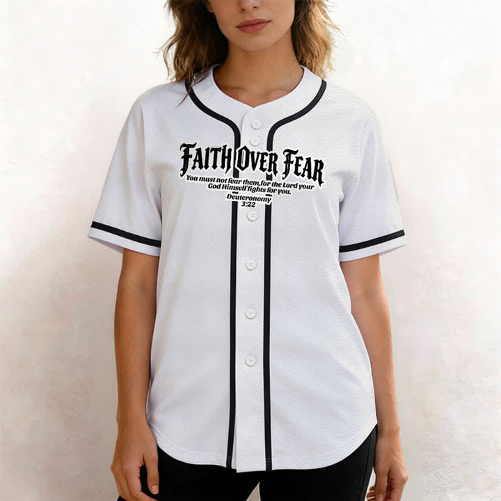 Christianartworkshop Fede al di sopra della paura Deuteronomio 3:22 Maglia da baseball con corona di spine e croce - image 3