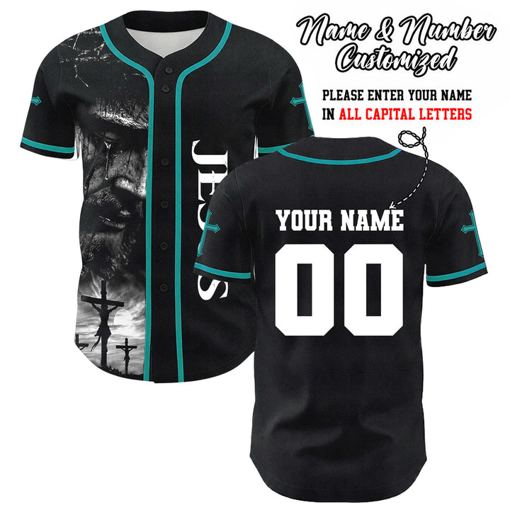 Christianartworkshop Maglia da baseball unisex con croce personalizzata con nome e numero della crocifissione di Gesù - Verde scuro - 5XL - image 32
