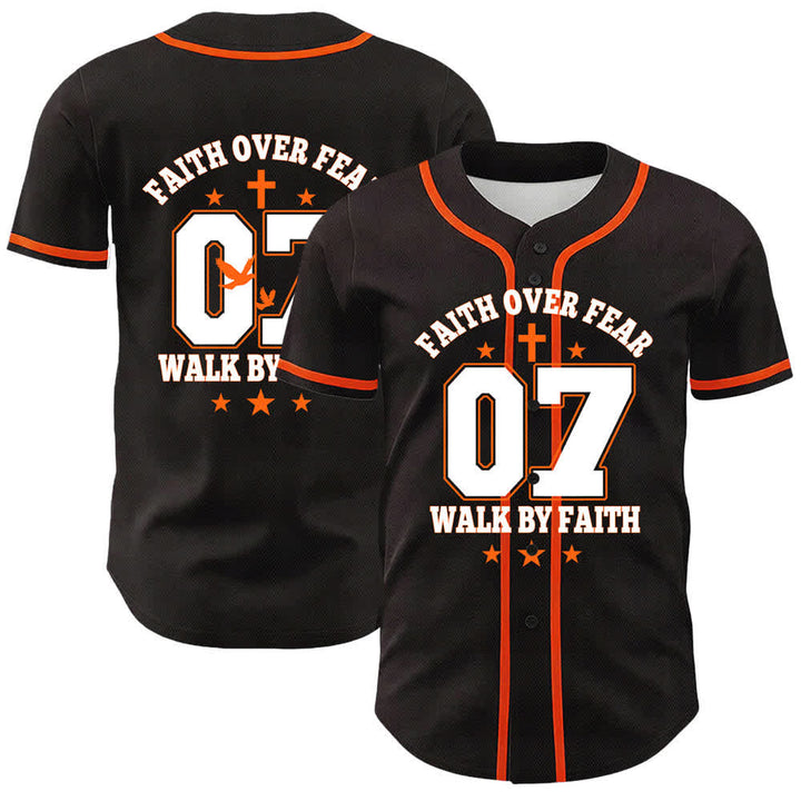 Christianartworkshop La fede vince la paura Camminata attraverso la paura Numero 07 Maglia da baseball unisex con croce di colomba - Arancia - 5XL - image 9