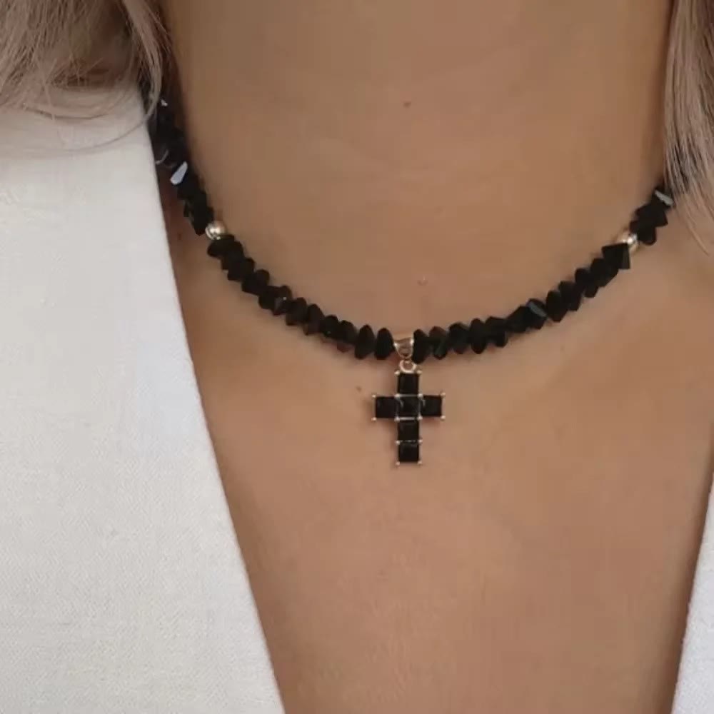 Christianartworkshop Bracciale con ciondolo a croce e perline di cristallo sfaccettate: emblema di una scintillante benedizione celeste. - image 11