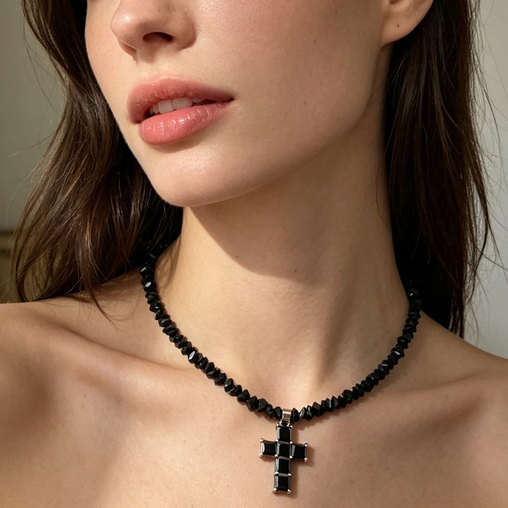 Christianartworkshop Bracciale con ciondolo a croce e perline di cristallo sfaccettate: emblema di una scintillante benedizione celeste. - image 12