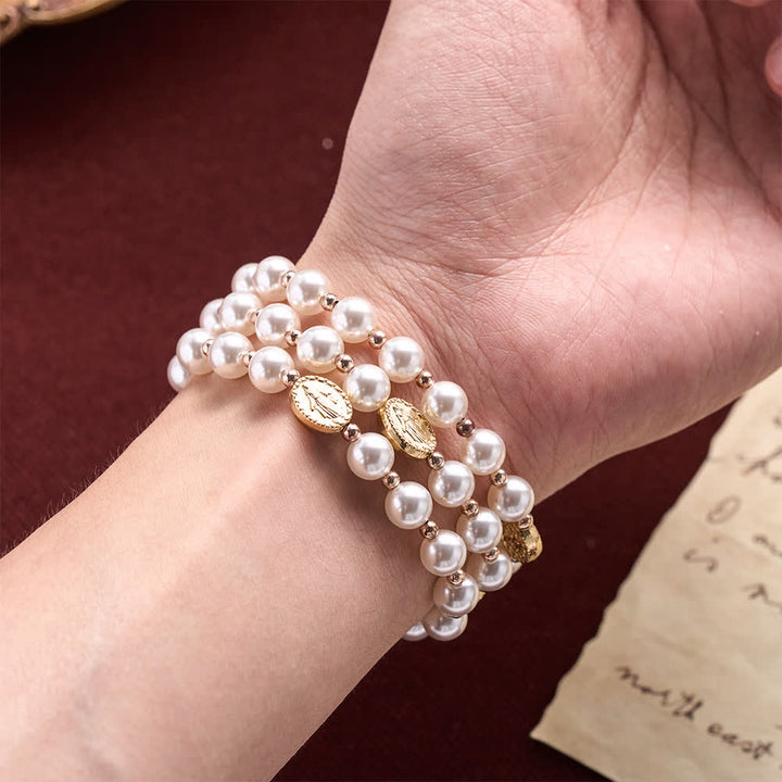 Christianartworkshop Bracciale rosario con perle a più anelli e medaglia della Madonna in rilievo: emblema della dolce misericordia celeste. - image 2