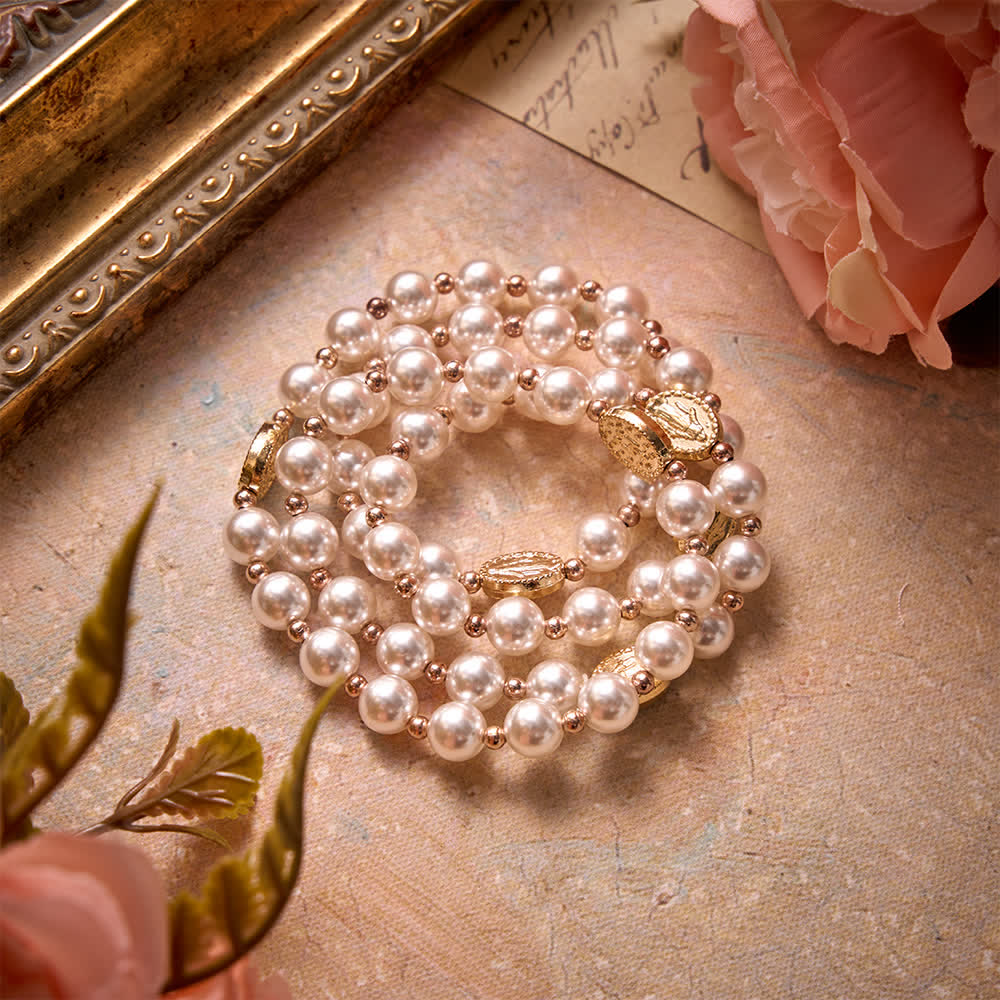 Christianartworkshop Bracciale rosario con perle a più anelli e medaglia della Madonna in rilievo: emblema della dolce misericordia celeste. - image 7