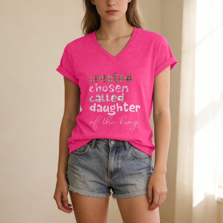 Christianartworkshop T-shirt da donna con scollo a V color grigio antracite con grafica Chosen Daughter - image 17