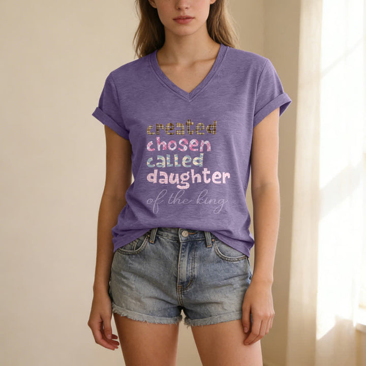Christianartworkshop T-shirt da donna con scollo a V color grigio antracite con grafica Chosen Daughter - image 5