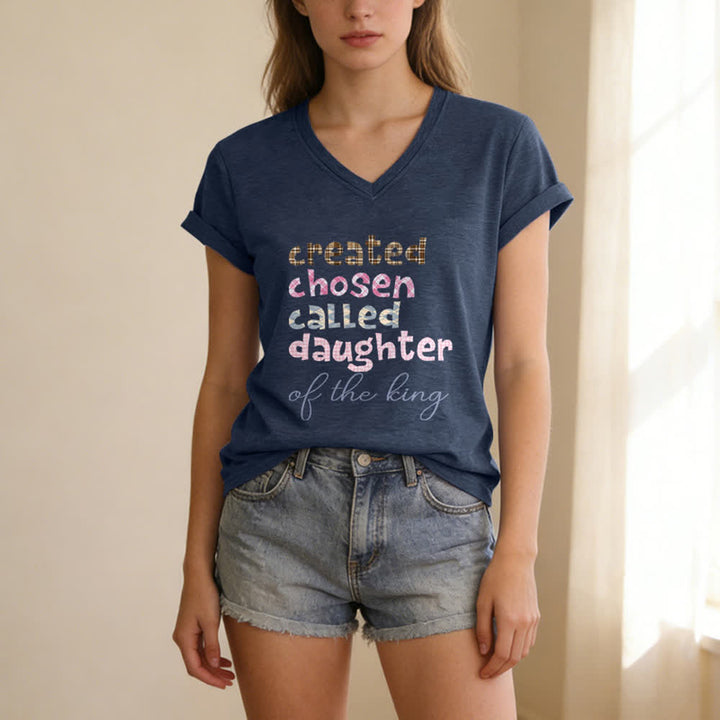 Christianartworkshop T-shirt da donna con scollo a V color grigio antracite con grafica Chosen Daughter - image 7