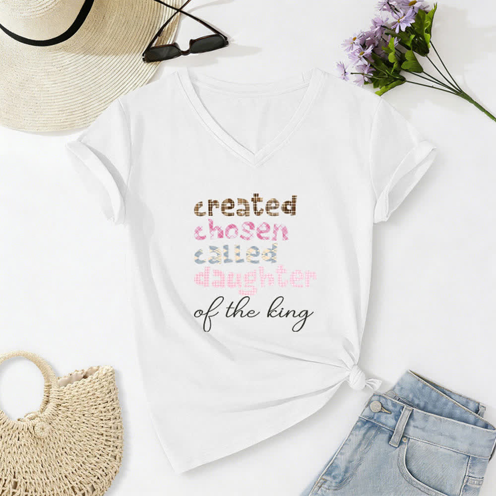 Christianartworkshop T-shirt da donna con scollo a V color grigio antracite con grafica Chosen Daughter - Bianco - 2XL - image 2
