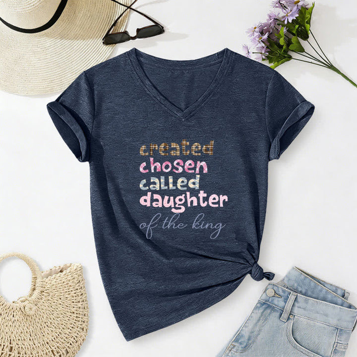 Christianartworkshop T-shirt da donna con scollo a V color grigio antracite con grafica Chosen Daughter - Blu navy - 2XL - image 6