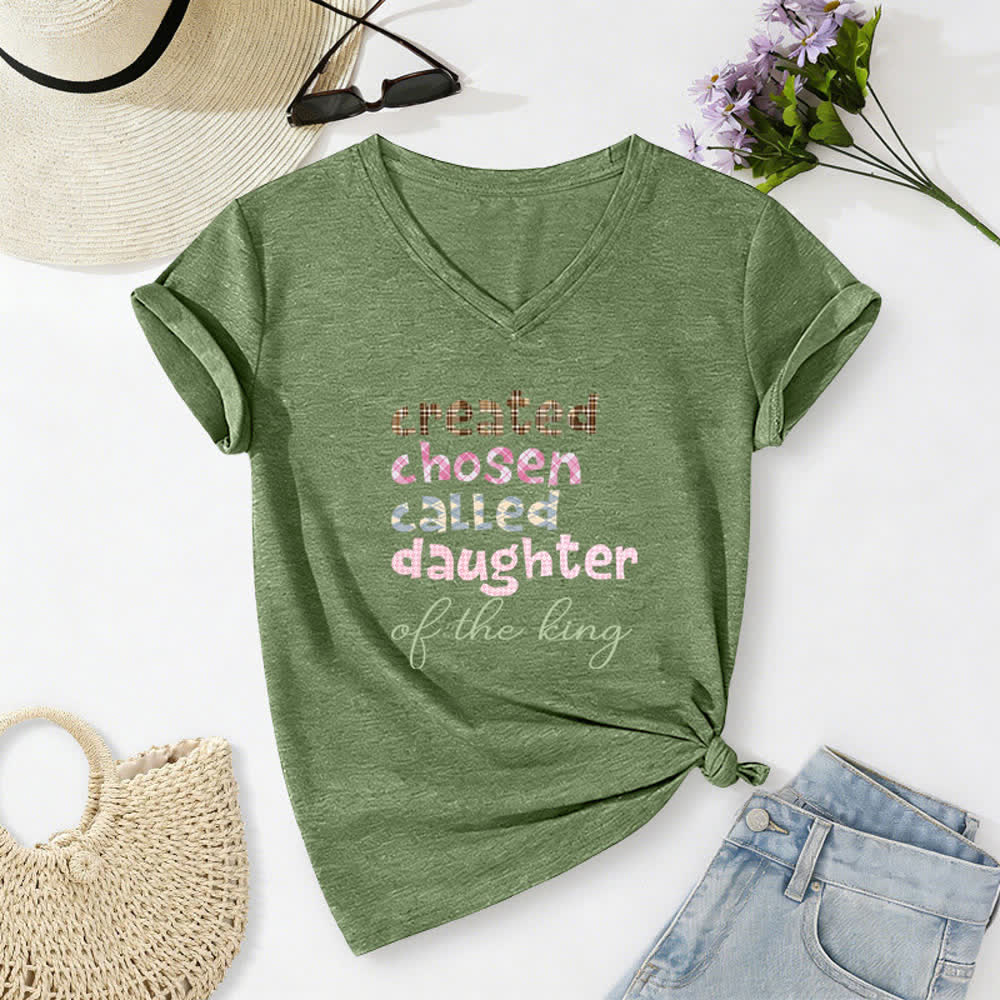 Christianartworkshop T-shirt da donna con scollo a V color grigio antracite con grafica Chosen Daughter - image 10