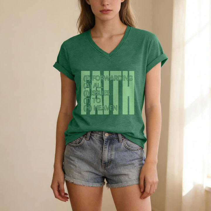 Christianartworkshop Maglietta da donna con scollo a V e maniche arrotolate con stampa Faith Block Print - image 5