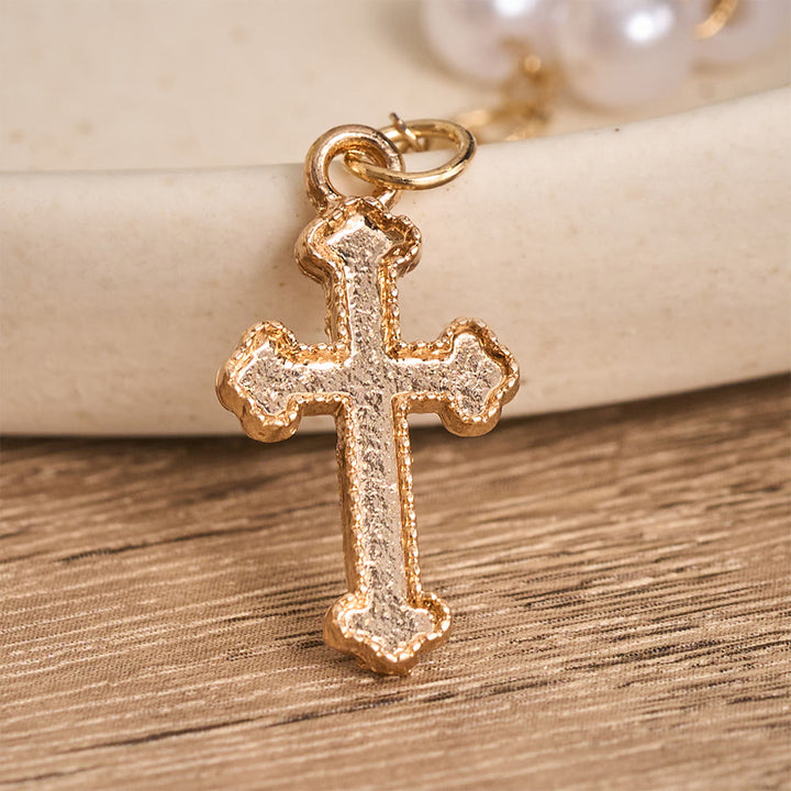 Christianartworkshop Collana girocollo con croce e nappina di perle: emblema di dolcezza celestiale. - image 5