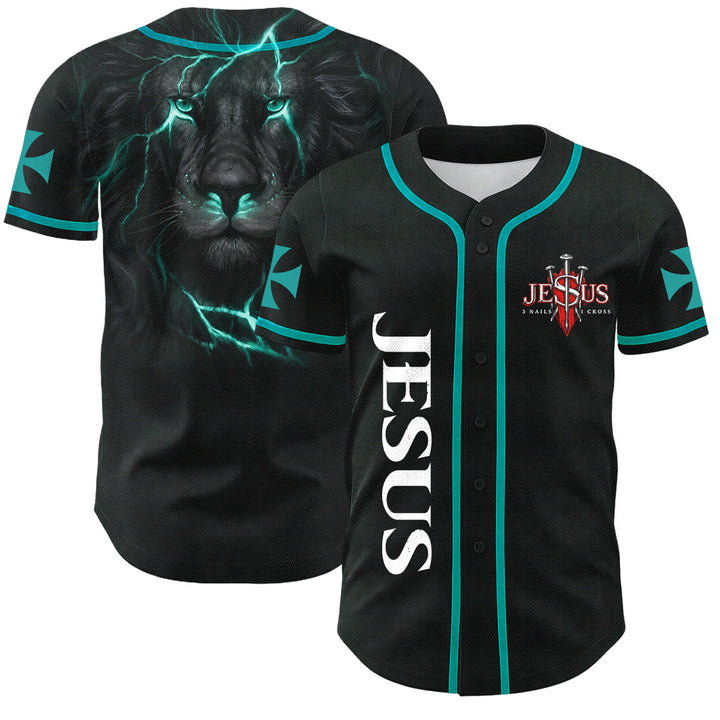 Christianartworkshop Emblema frontale verticale di Gesù con croce e chiodi, sul retro ritratto del Leone di Giuda con fulmine, maglia da baseball con bottoni - Lago Blu - 5XL - image 21