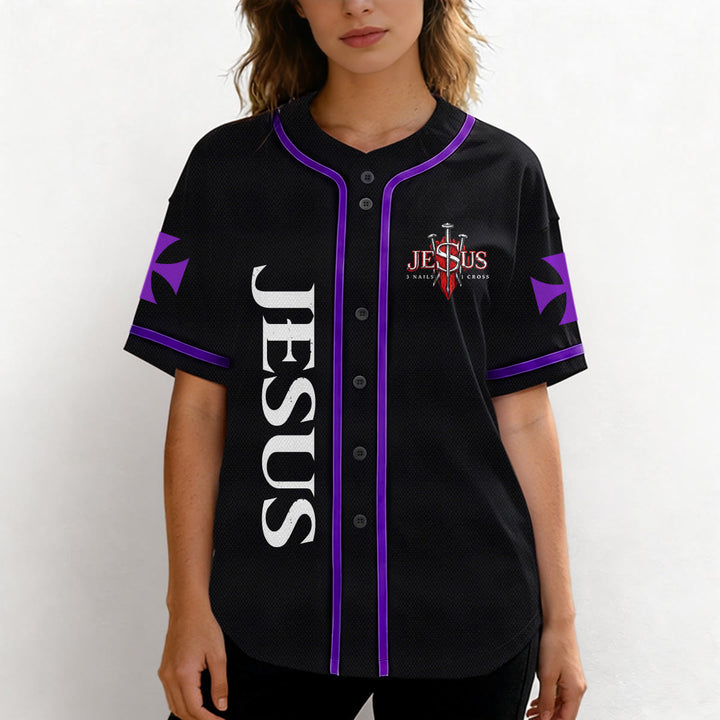 Christianartworkshop Emblema frontale verticale di Gesù con croce e chiodi, sul retro ritratto del Leone di Giuda con fulmine, maglia da baseball con bottoni - image 54