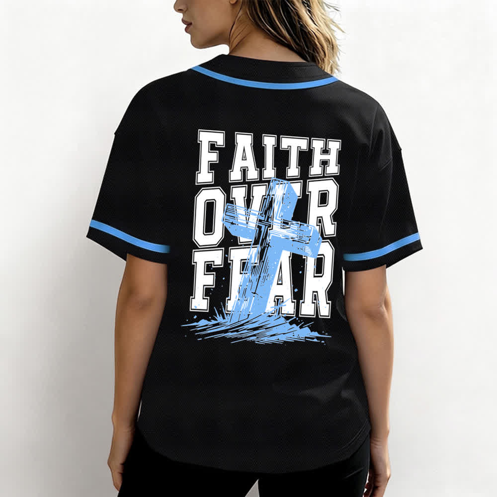 Christianartworkshop Faith Over Fear Maglia da baseball con bordo a contrasto incrociato - image 17