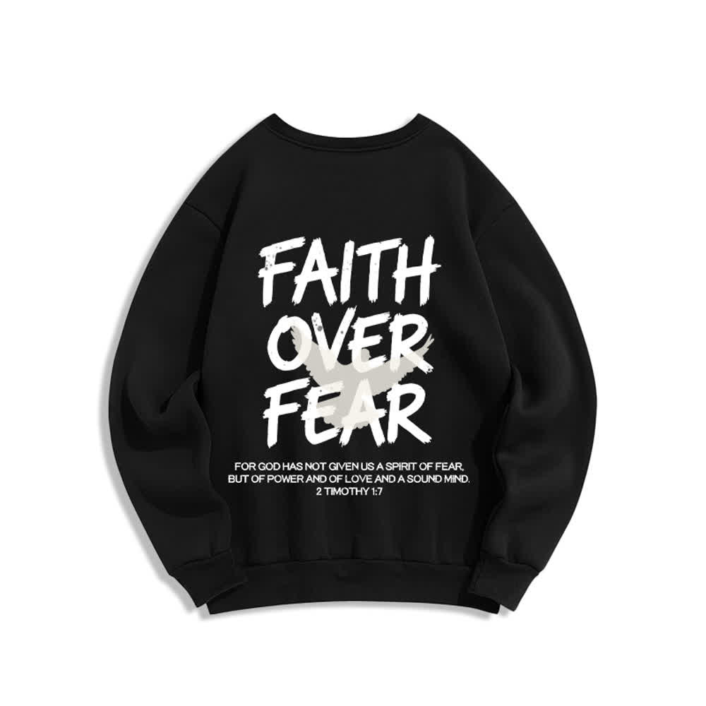 Christianartworkshop Felpa girocollo oversize con grafica "Faith Over Fear" e colomba. - image 7
