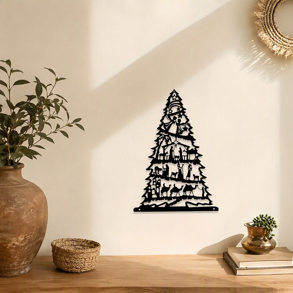 Christianartworkshop Decorazione murale in metallo con albero di Natale e presepe: emblema di pace e serenità senza tempo. - image 1