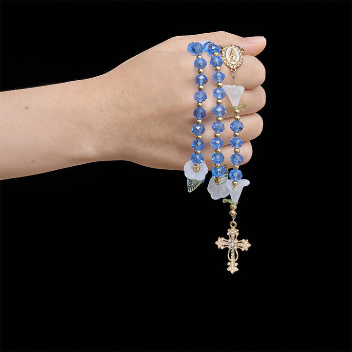 Christianartworkshop Rosario a forma di giglio in vetro blu traslucido con croce ornata di perle: emblema di pura serenità celeste. - image 1