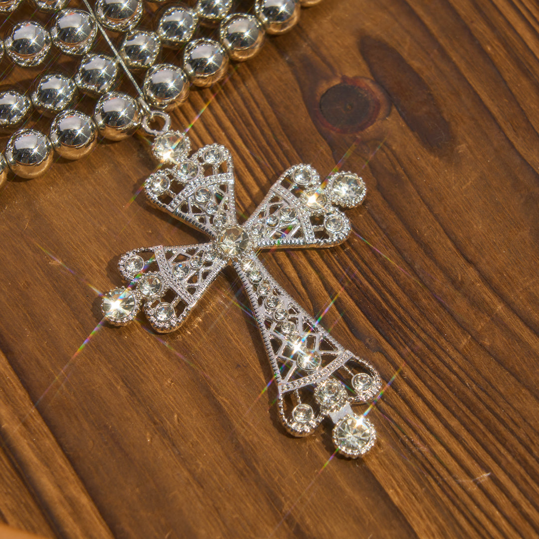 Christianartworkshop Collana girocollo di lusso con perline e croce scintillante: portatrice di calma e serenità celeste. - image 9