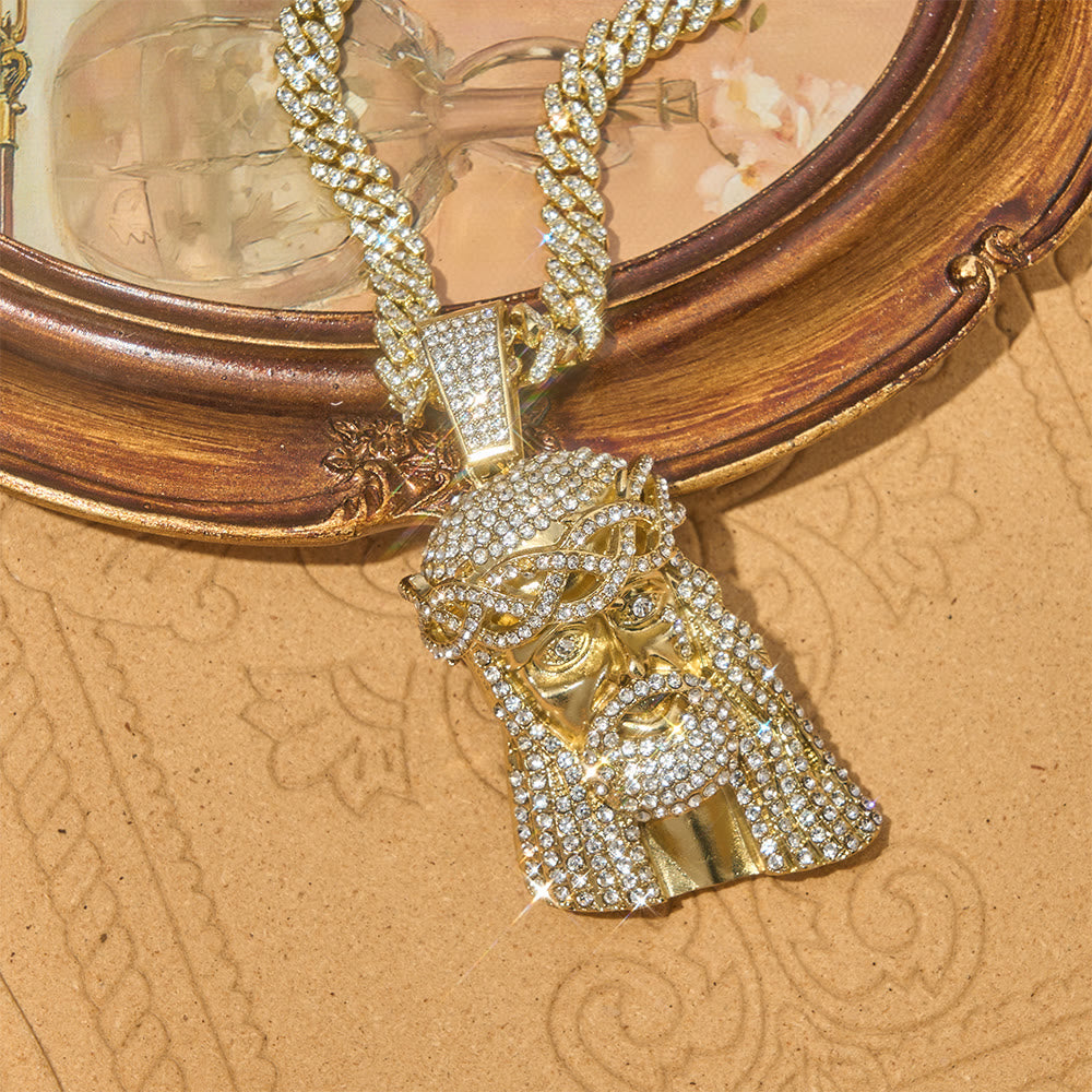 Christianartworkshop Ciondolo a forma di testa di Gesù con corona di spine tempestata di diamanti e catena cubana: emblema di incrollabile forza divina. - image 3