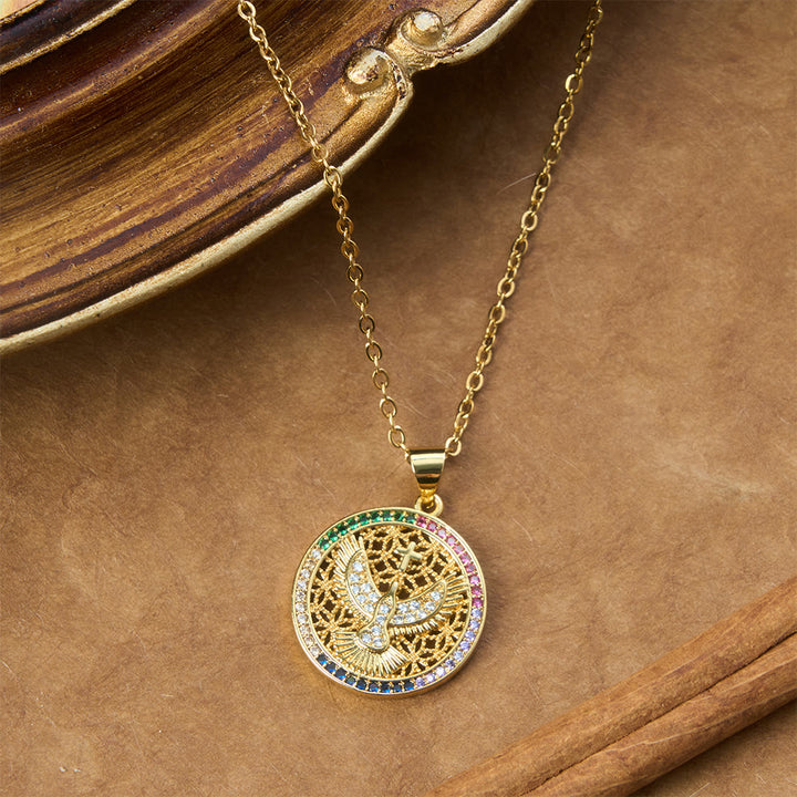 Christianartworkshop Collana con medaglione cavo a forma di colomba dello Spirito Santo: simbolo di pura serenità celeste - image 2