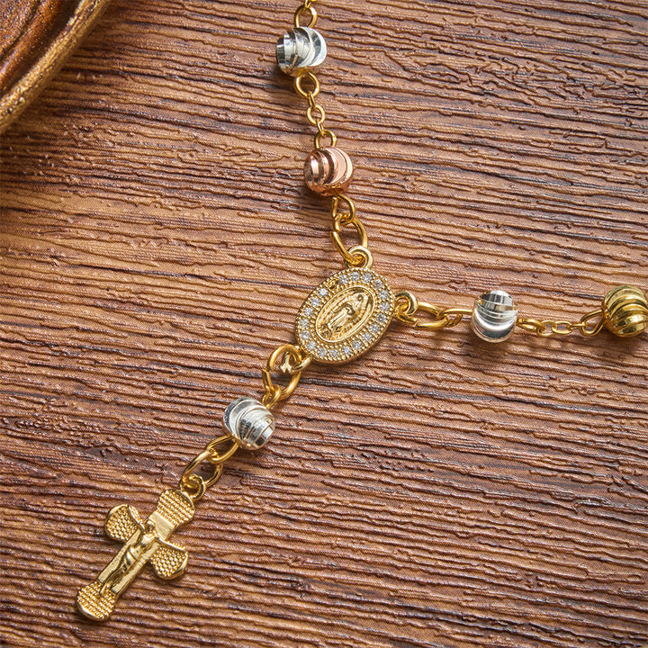 Christianartworkshop Braccialetto con delicato crocifisso della Madonna di Guadalupe e perline testurizzate: portatore di una grazia sacra e duratura. - image 4