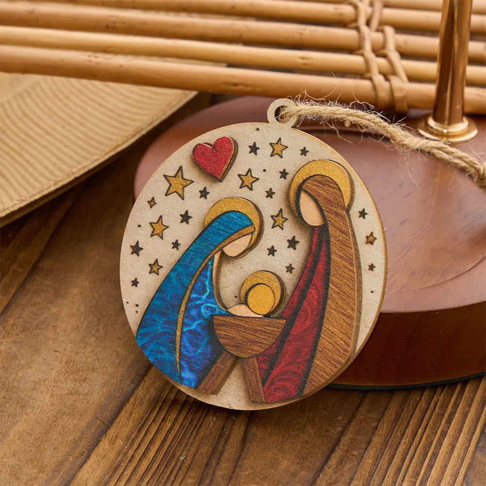Christianartworkshop Ornamento in legno della Natività della Sacra Famiglia: emblema di una Natività benedetta e senza tempo. - image 2