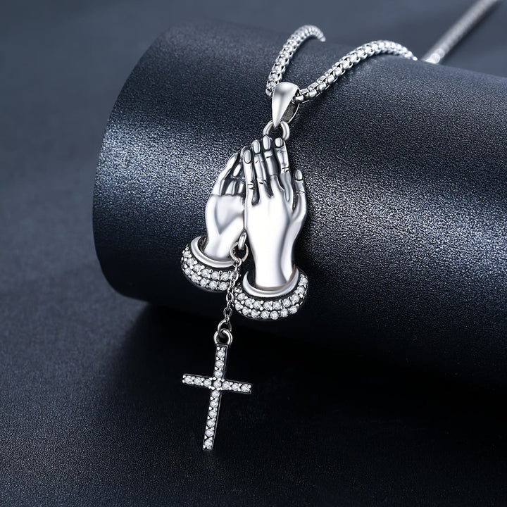 Christianartworkshop Collana con croce a mani giunte in preghiera e decorazioni in cristallo: simbolo di pace celeste - Argento - image 0