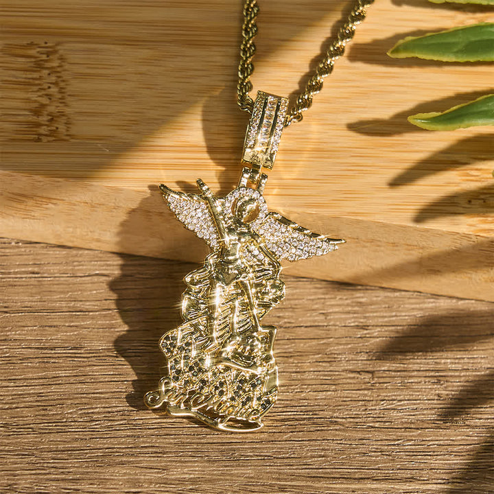 Christianartworkshop Collana con pendente di San Michele finemente lavorato e tempestato di gioielli: simbolo di nobile trionfo divino. - D'oro - image 4