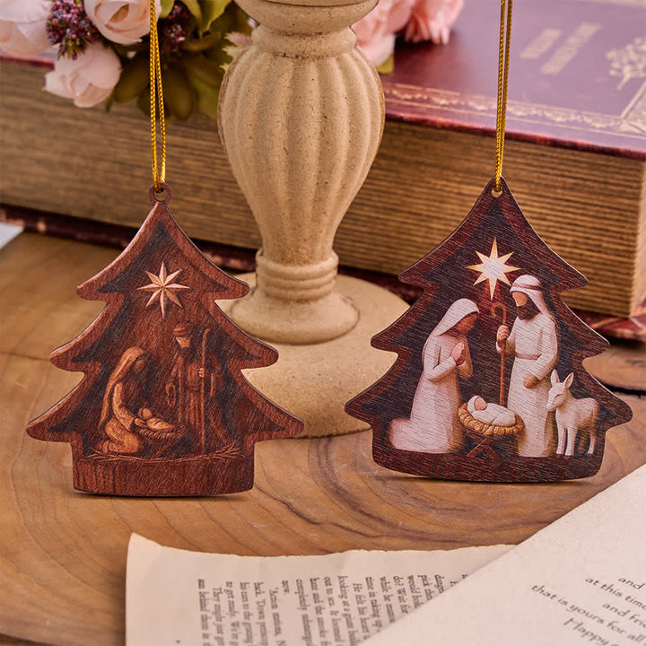 Christianartworkshop Decorazione da appendere in legno a forma di albero con scena della Natività della Sacra Famiglia - image 0