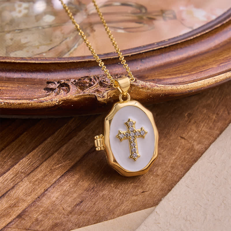 Collana con ciondolo a croce apribile e intarsio in madreperla Christianartworkshop : un ricordo dell'amore divino. - Bianco - image 2