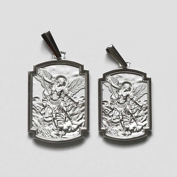 Christianartworkshop Ciondolo in argento sterling con versetto biblico di San Michele: simbolo di santa difesa. - image 1