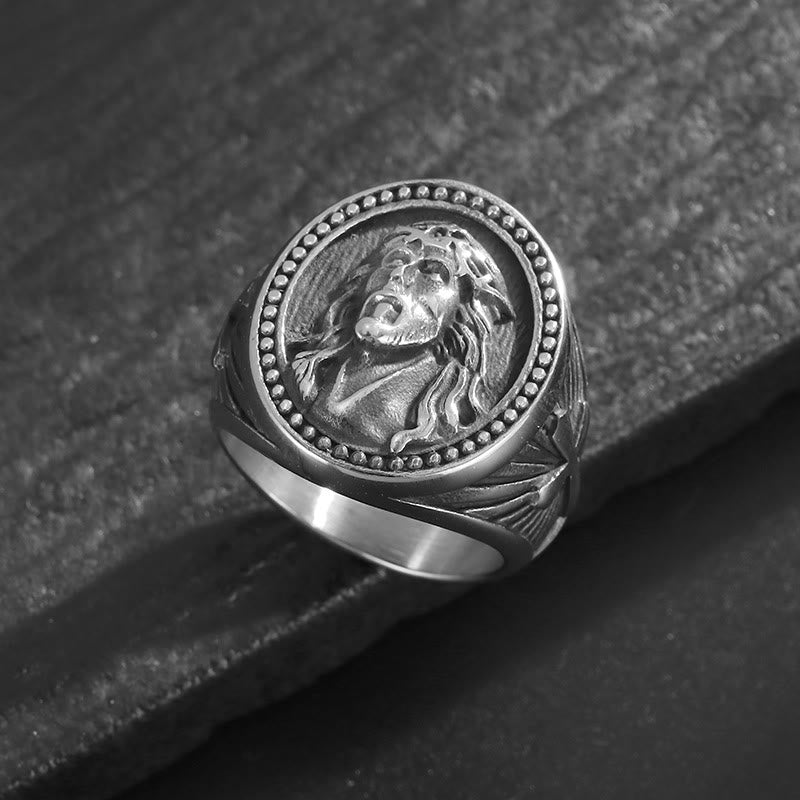 Christianartworkshop Anello con ritratto di Gesù a fascia larga e audace: simbolo di salvezza celeste duratura. - image 2