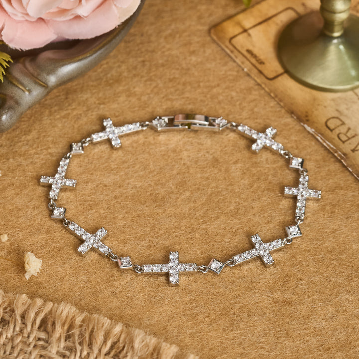 Christianartworkshop Bracciale con catena a croce di cristallo sequenziale: simbolo di protezione divina ininterrotta - image 6