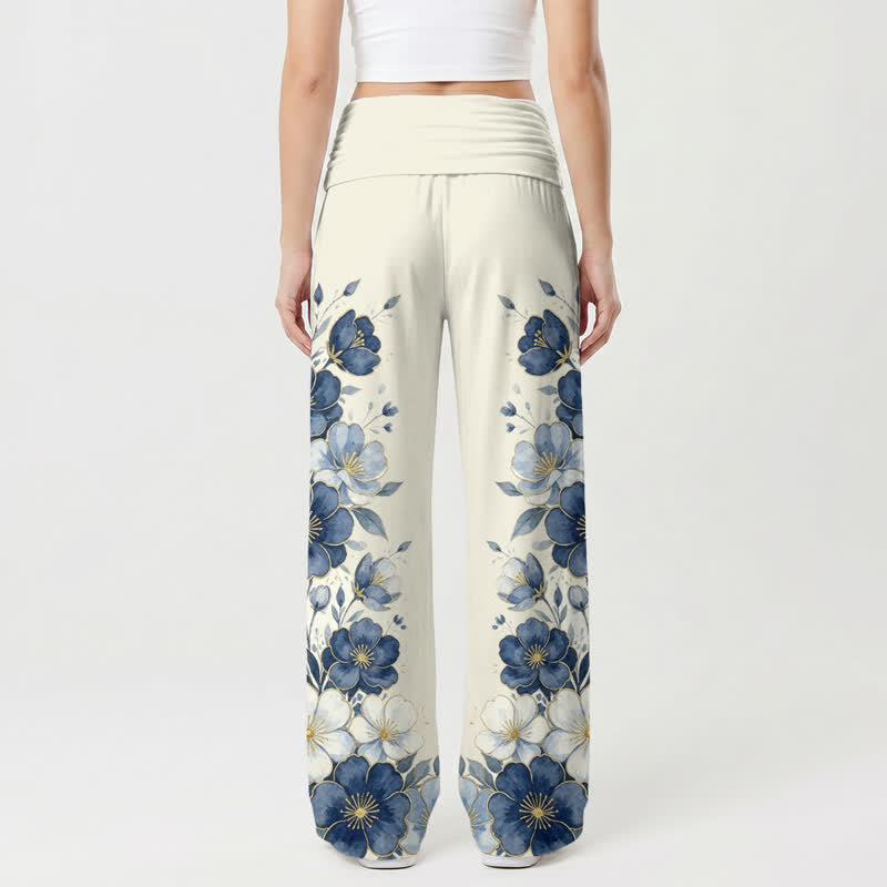 Christianartworkshop Pantaloni da donna a gamba larga con stampa floreale blu, con Madonna e Bambino. - image 1