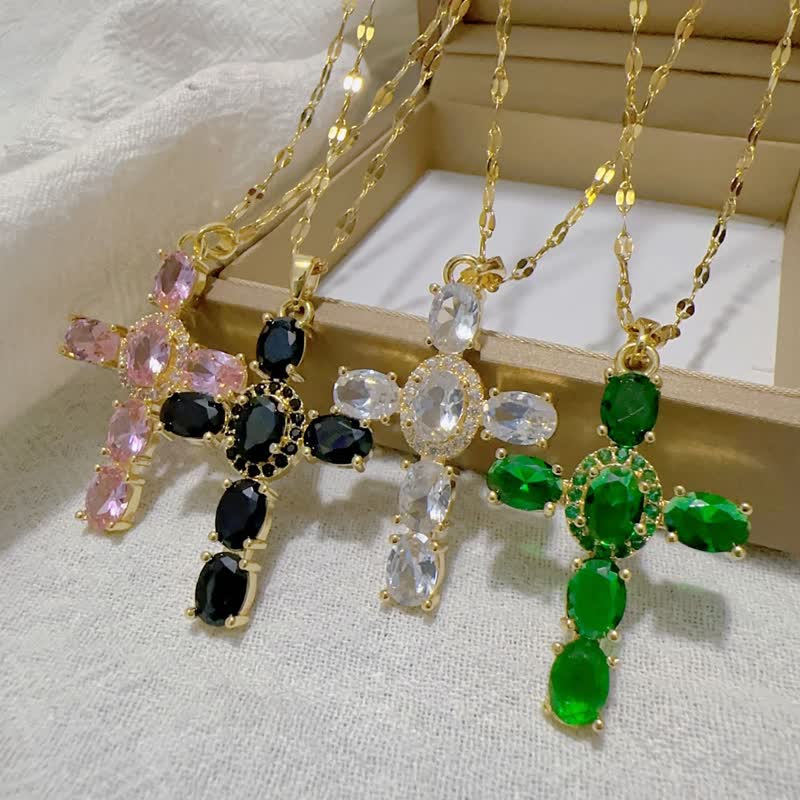 Christianartworkshop Collana con croce di gemme sacre: simbolo di calma e pace duratura - image 2