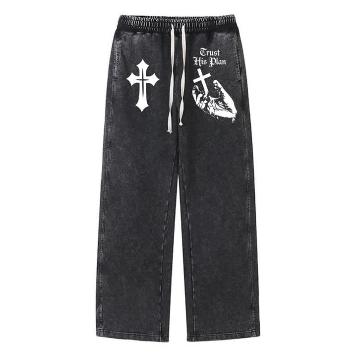 Christianartworkshop Pantaloni della tuta lavati con grafica a croce "Fidati del Suo Piano" - Nero - 2XL - image 8