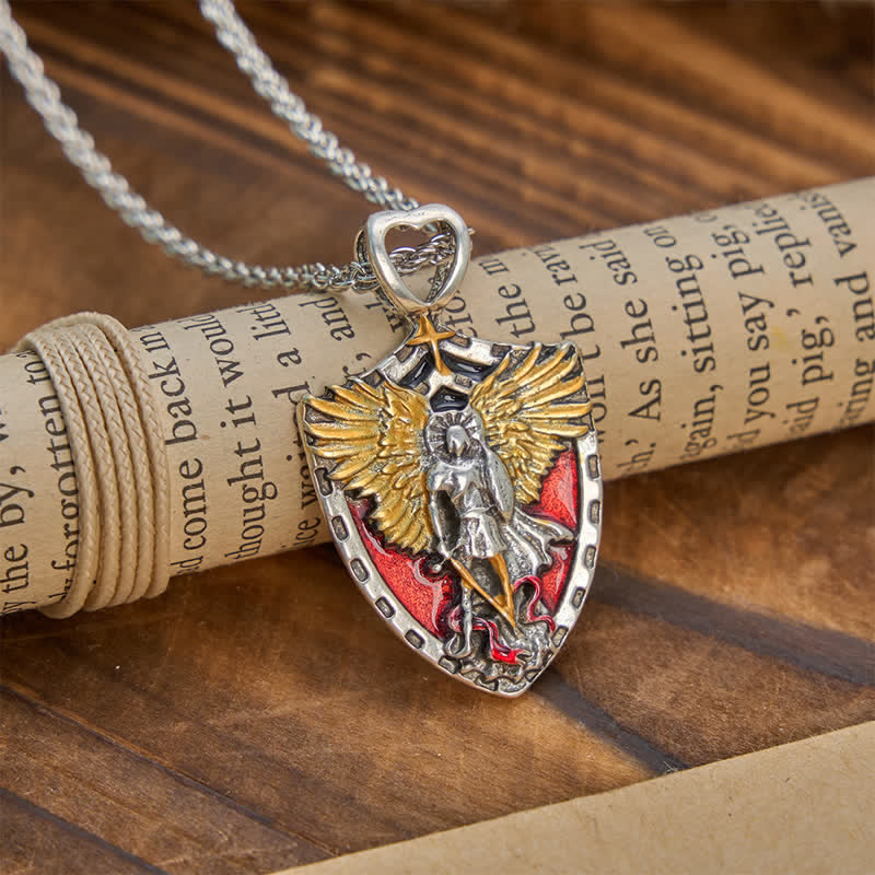 Christianartworkshop Collana con ciondolo a forma di scudo di San Michele in lega: simbolo di coraggio e forza divina. - image 1