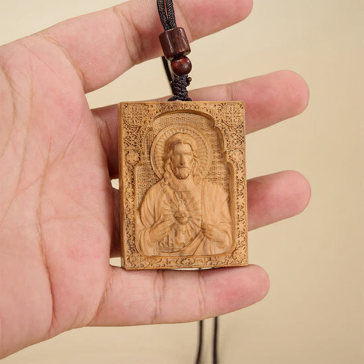 Christianartworkshop Ciondolo in legno con bassorilievo di Gesù incorniciato: vaso di grazia sacra senza tempo - Legno d'ulivo - image 4