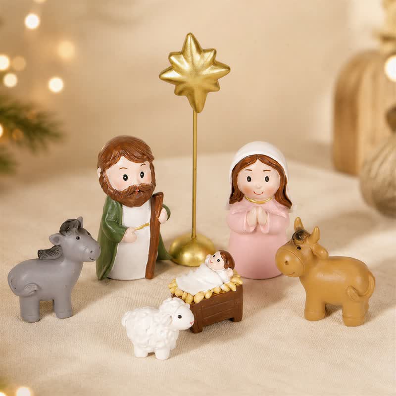 Christianartworkshop Set di personaggi della Natività realizzati a mano con precisione: simbolo di tenue luce celeste. - image 1