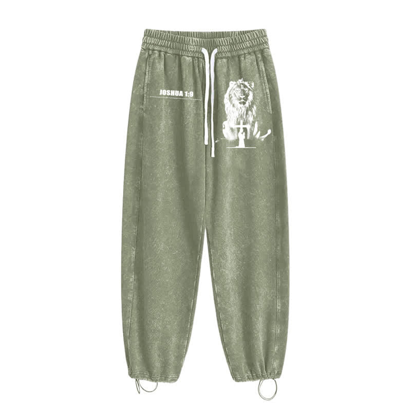 Christianartworkshop Pantaloni della tuta lavati, vestibilità comoda, con scritta "Joshua 1:9 Lion Courage". - image 28