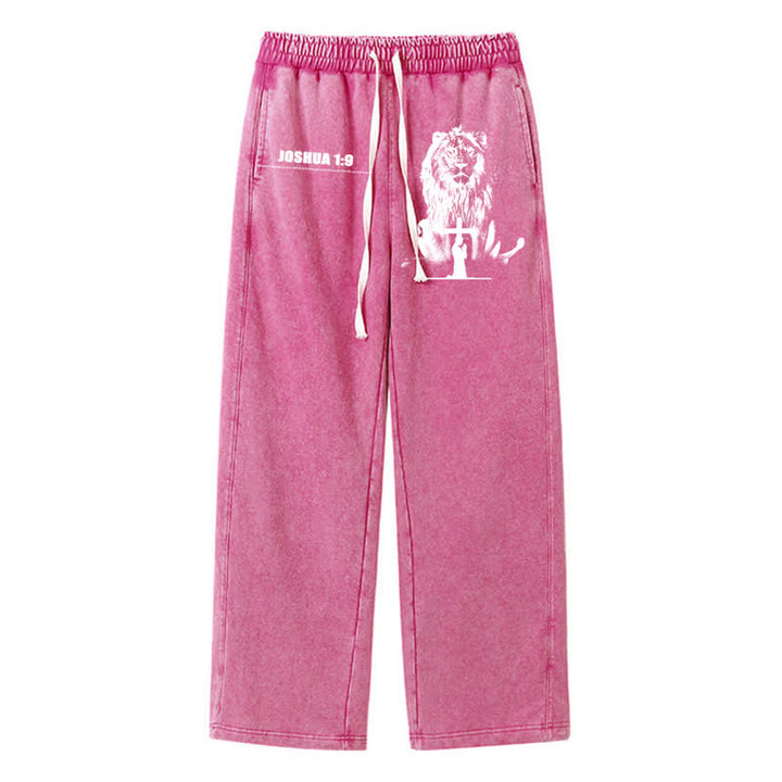 Christianartworkshop Pantaloni della tuta lavati, vestibilità comoda, con scritta "Joshua 1:9 Lion Courage". - Rosa - 2XL - image 34