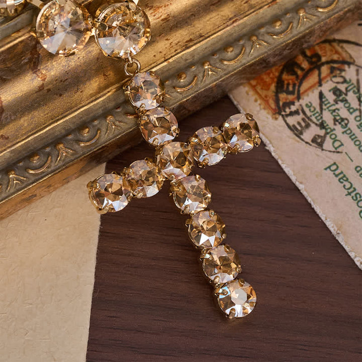 Christianartworkshop Collana con croce in rame impreziosita da gioielli, che cattura lo sguardo: messaggera di splendore celeste. - image 10