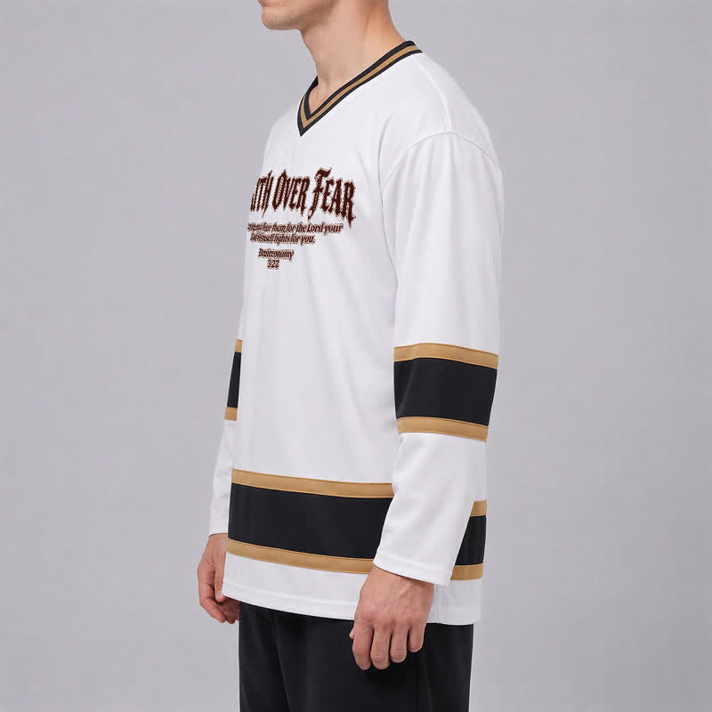 Christianartworkshop Maglia da hockey a maniche lunghe con finiture dorate "Faith Over Fear" - image 5