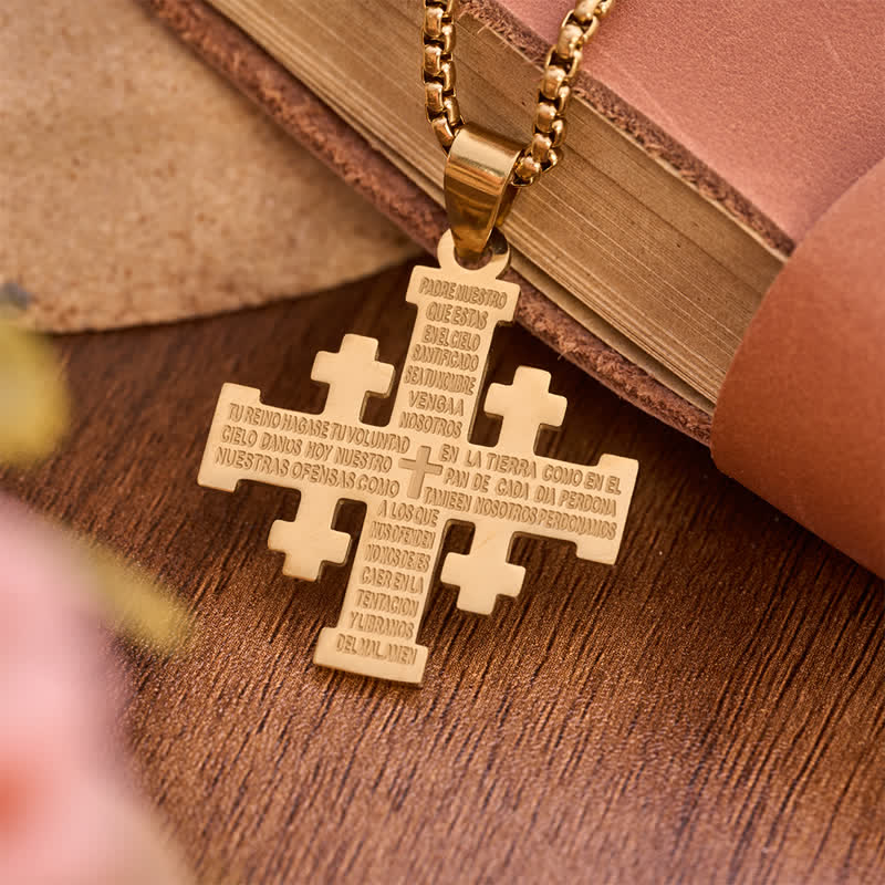 Collana con croce di Gerusalemme in stile moderno bicolore con preghiera del Signore in spagnolo, Christianartworkshop : Fede per ogni momento. - Preghiera d'oro (preghiera spagnola) - image 0