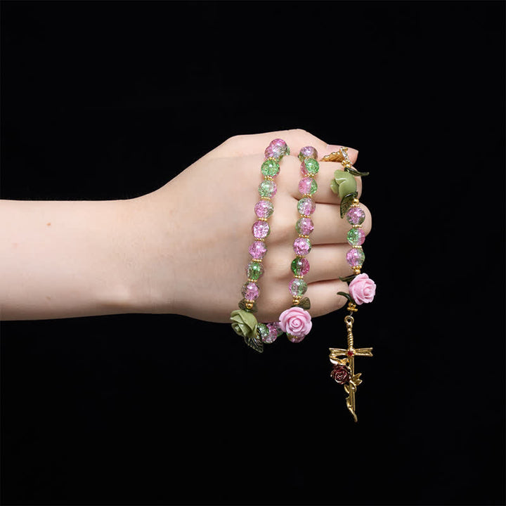 Christianartworkshop Rosario con croce della Madonna, perline di vetro sfaccettate rosa e verdi effetto craquelé, con motivo floreale a rosa. - image 1