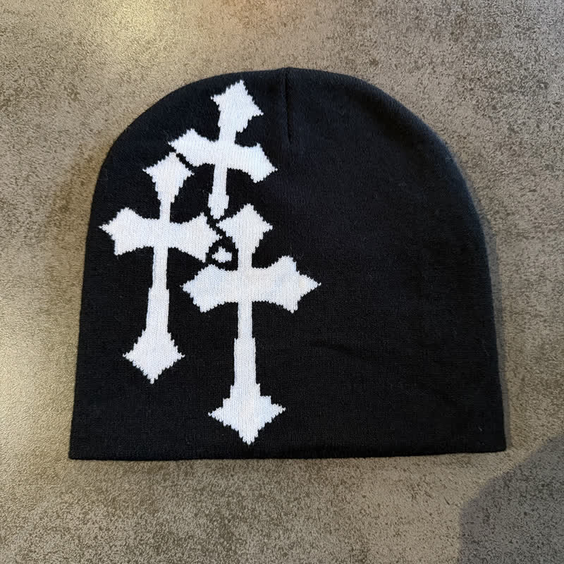 Christianartworkshop Berretto in maglia jacquard Triple Cross: emblema di una grazia celeste senza tempo. - Nero con croce bianca - image 4