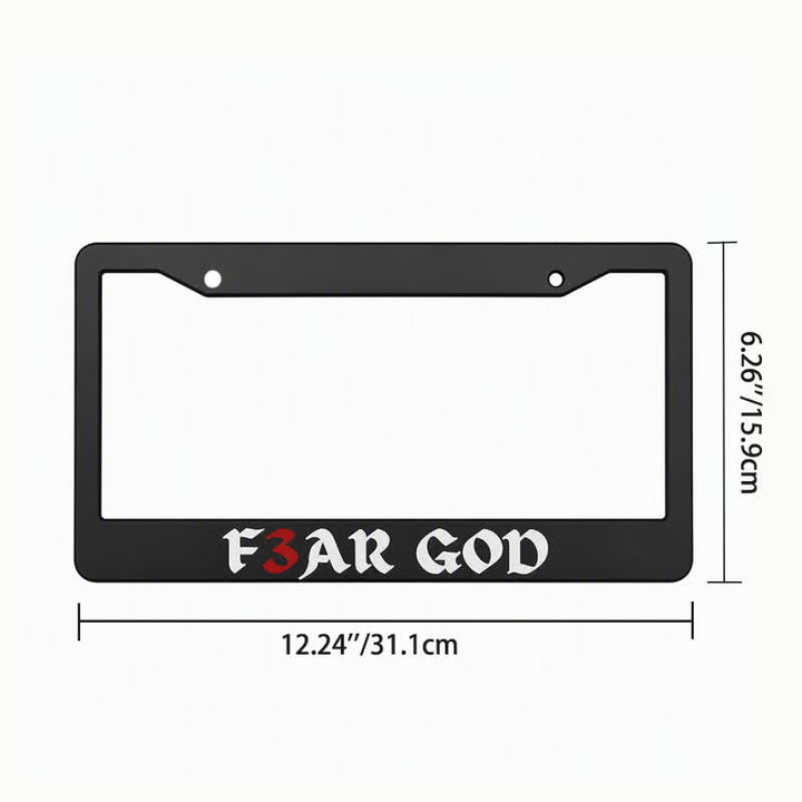 Christianartworkshop Telaio sottile in metallo per auto con la scritta audace "F3AR GOD": segno di eterna maestà divina. - image 10