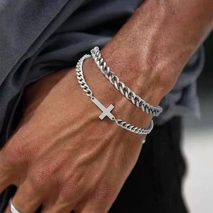 Christianartworkshop Elegante set di due bracciali piatti con croce e doppia catena: simbolo di tranquilla guida divina quotidiana. - Croce 2 pezzi/set - image 0